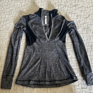Lululemon 3/4 zip running jacket sz 6